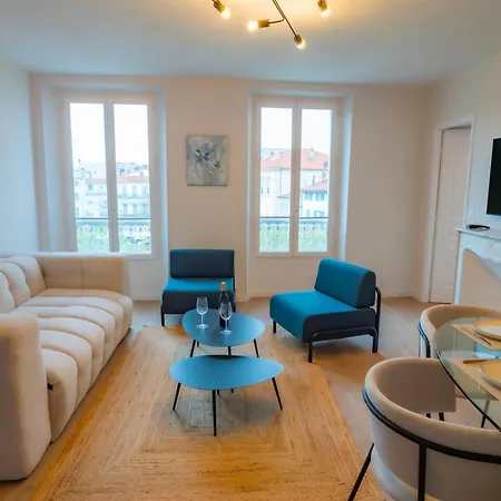 Daire #301- Heart Of Vieil - Place Nationale-high-end Newly Renovated & Furnished Antibes