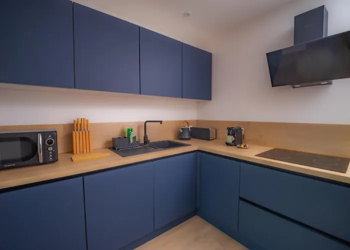 Lägenhet #301- Heart Of Vieil - Place Nationale-high-end Newly Renovated & Furnished