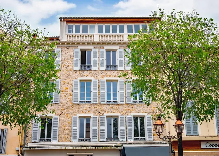 #301- Heart Of Vieil - Place Nationale-high-end Newly Renovated & Furnished Lägenhet Antibes
